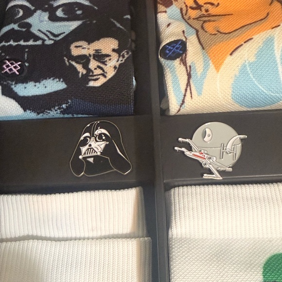 New Stance Star Wars Galactic 4 pack sock w/collectors pins, size large - Picture 3 of 4